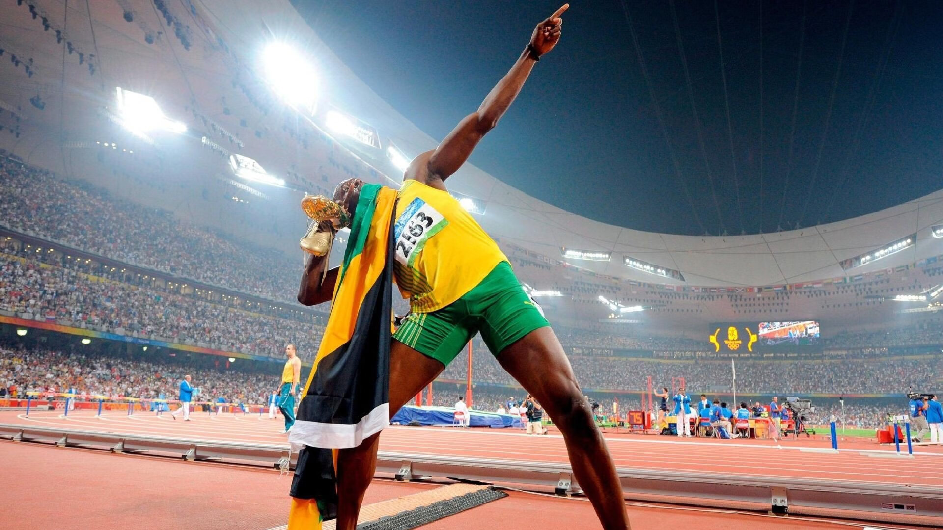 比赛节奏混乱是否应由控卫主导纠正,在比赛中如果选手的基本节奏错误则该选手判为