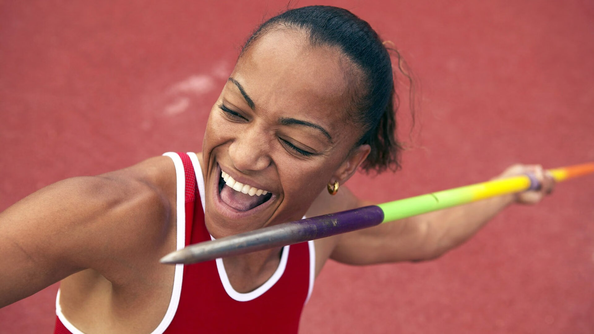 mk体育官网入口-伊利亚·哈伦全程保持强劲节奏，伊利哈德