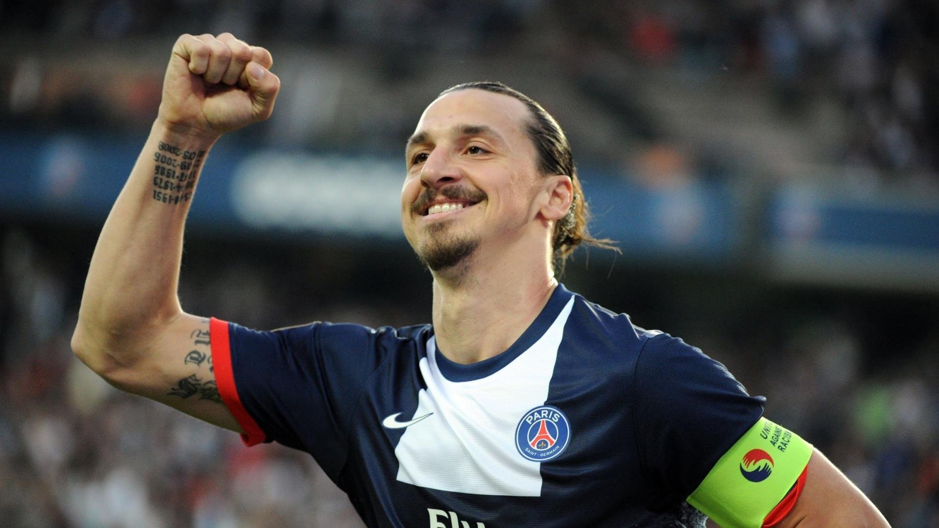 mk体育赛事资讯-国际足球明星共同推动足球公益，助力青少年成长，国际足球明星名字