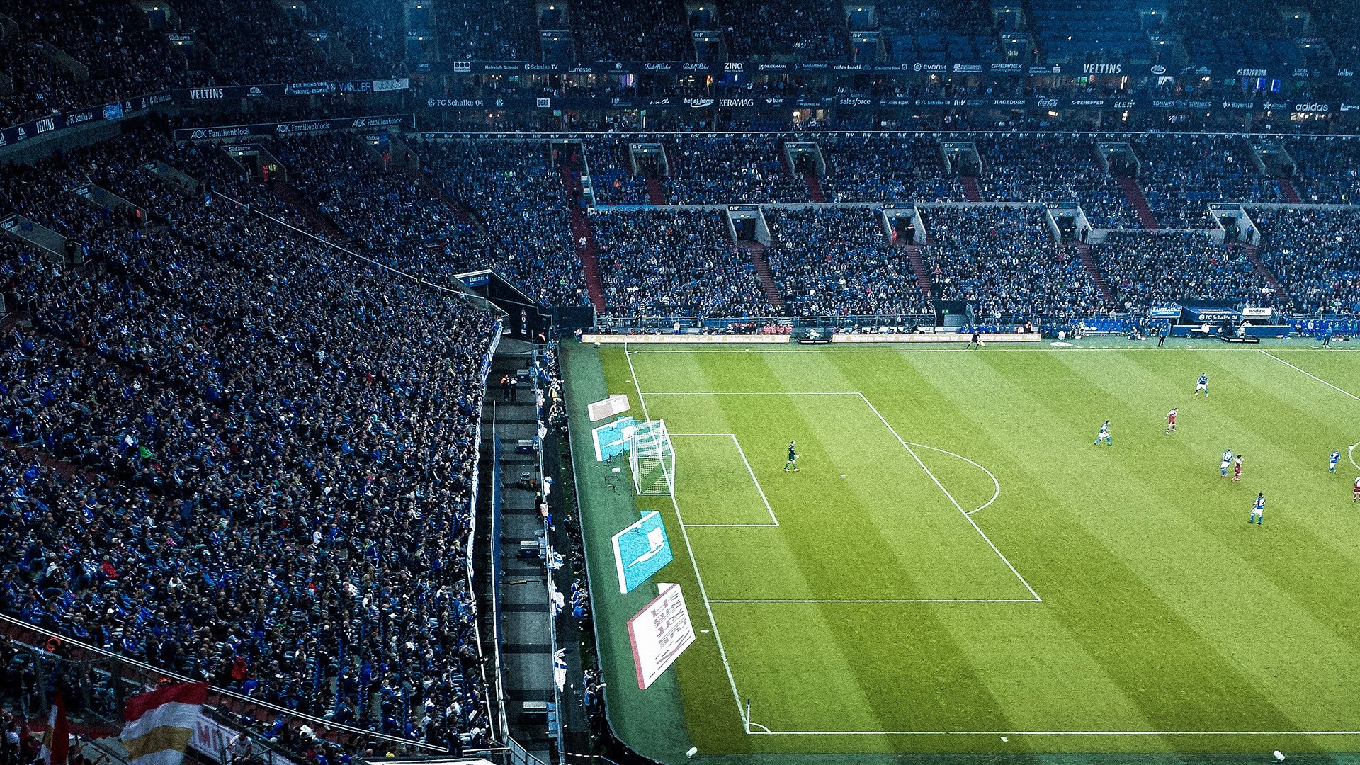 mk体育网页-校园足球推广计划深入推进，青少年热情高涨，校园足球的推广